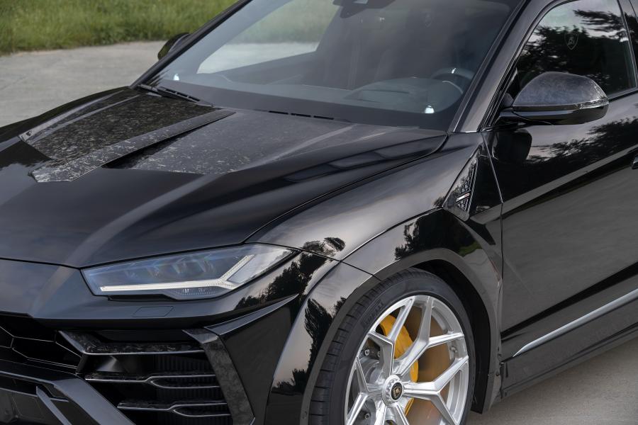 Детали экстерьера Lamborghini Urus Esteso by Novitec Rosso 2019 года  (фото 5 из 23)